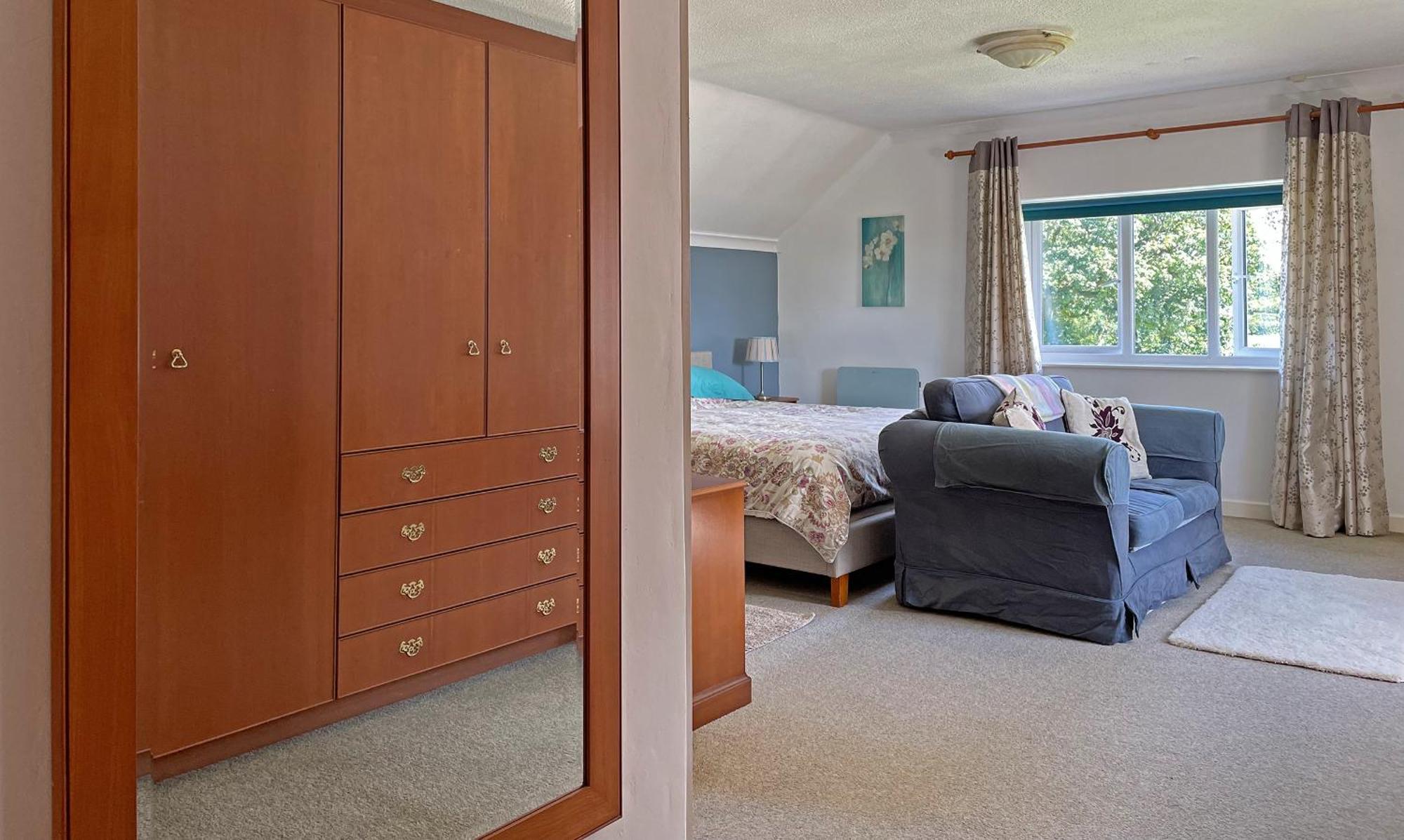 Maesyfelin Isaf B&B Llanybydder Экстерьер фото